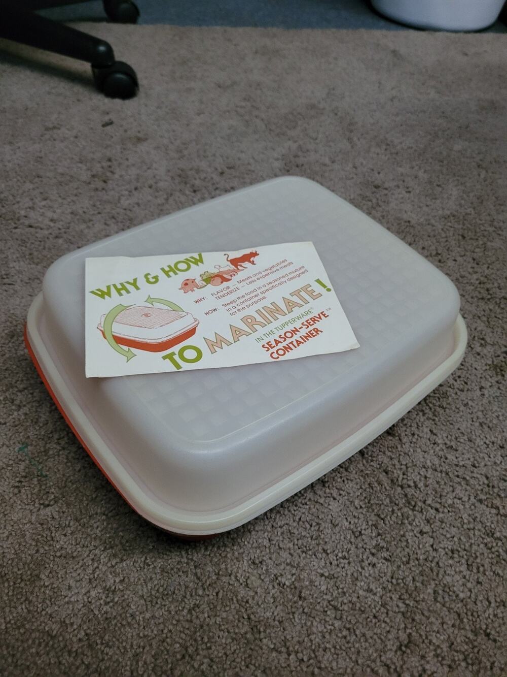 Vintage Tupperware Large Season Serve Marinade Container/Lid 1294-7 Paprika Red